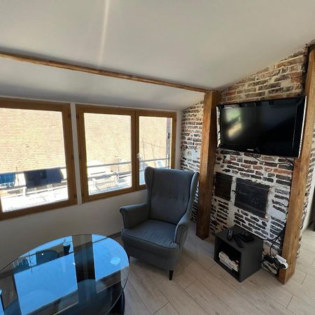 Bellevue Appartement Sous Les Toits Hypercentre Climatise Дол Екстериор снимка