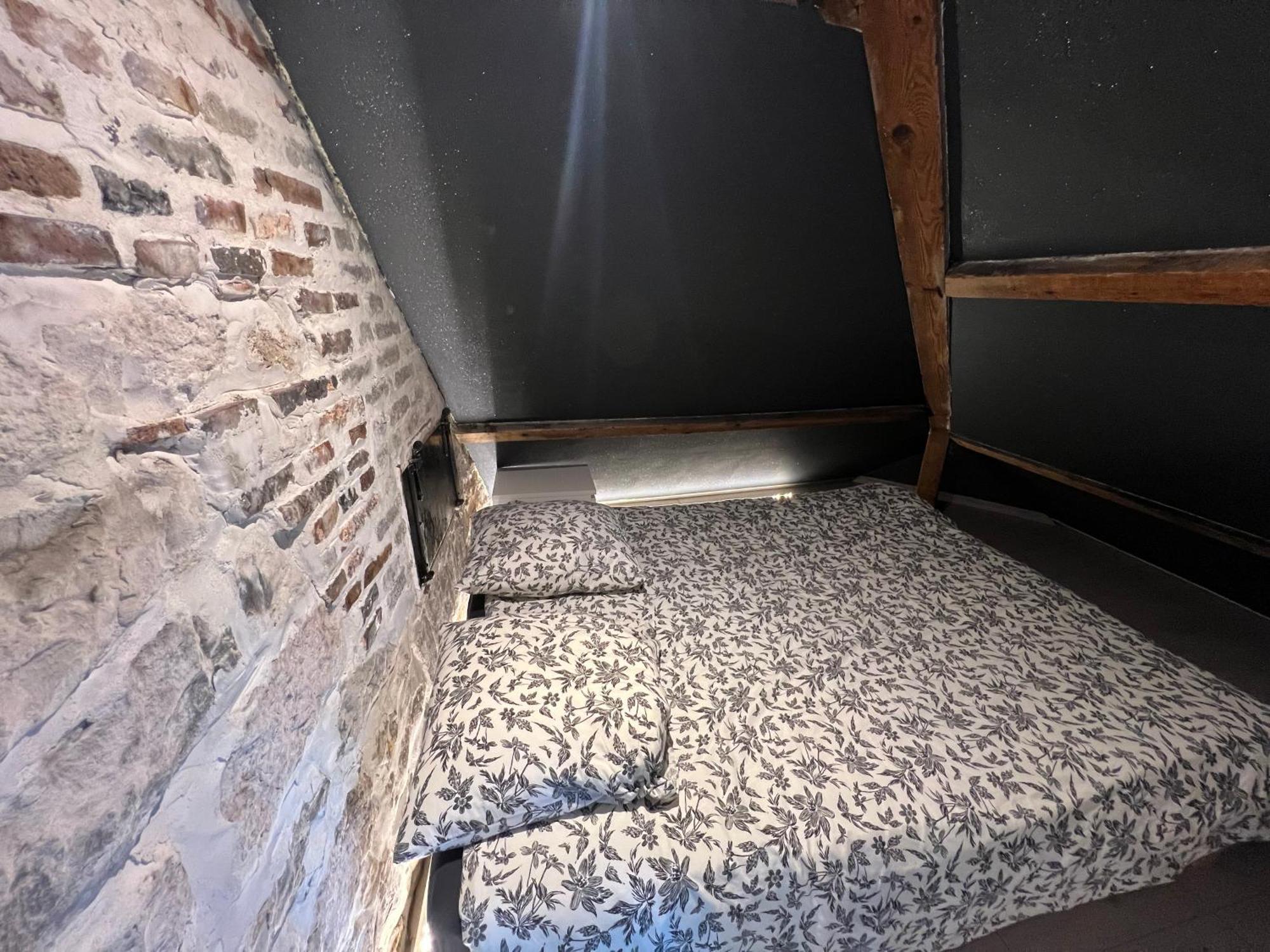 Bellevue Appartement Sous Les Toits Hypercentre Climatise Дол Екстериор снимка