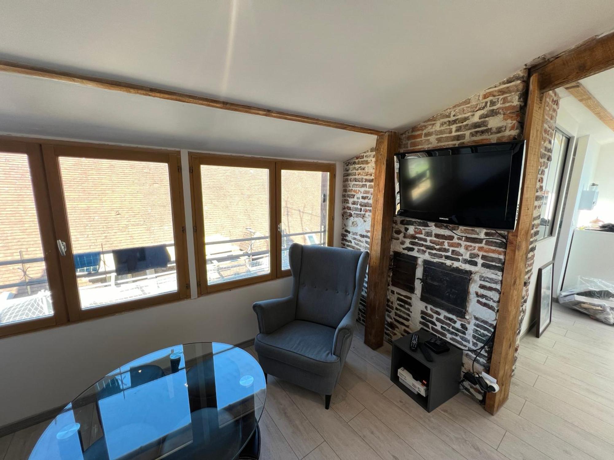 Bellevue Appartement Sous Les Toits Hypercentre Climatise Дол Екстериор снимка